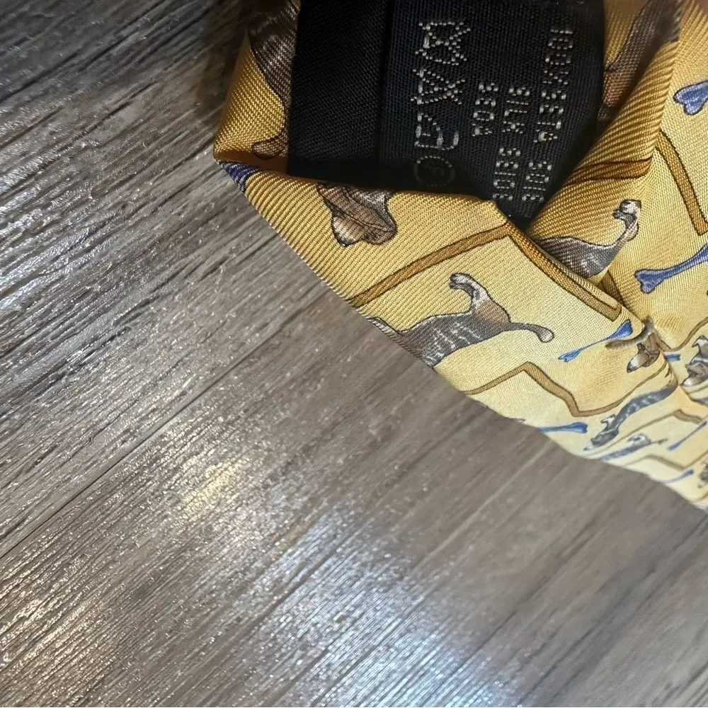CHOPARD Silk Dog Tie Yellow‎
